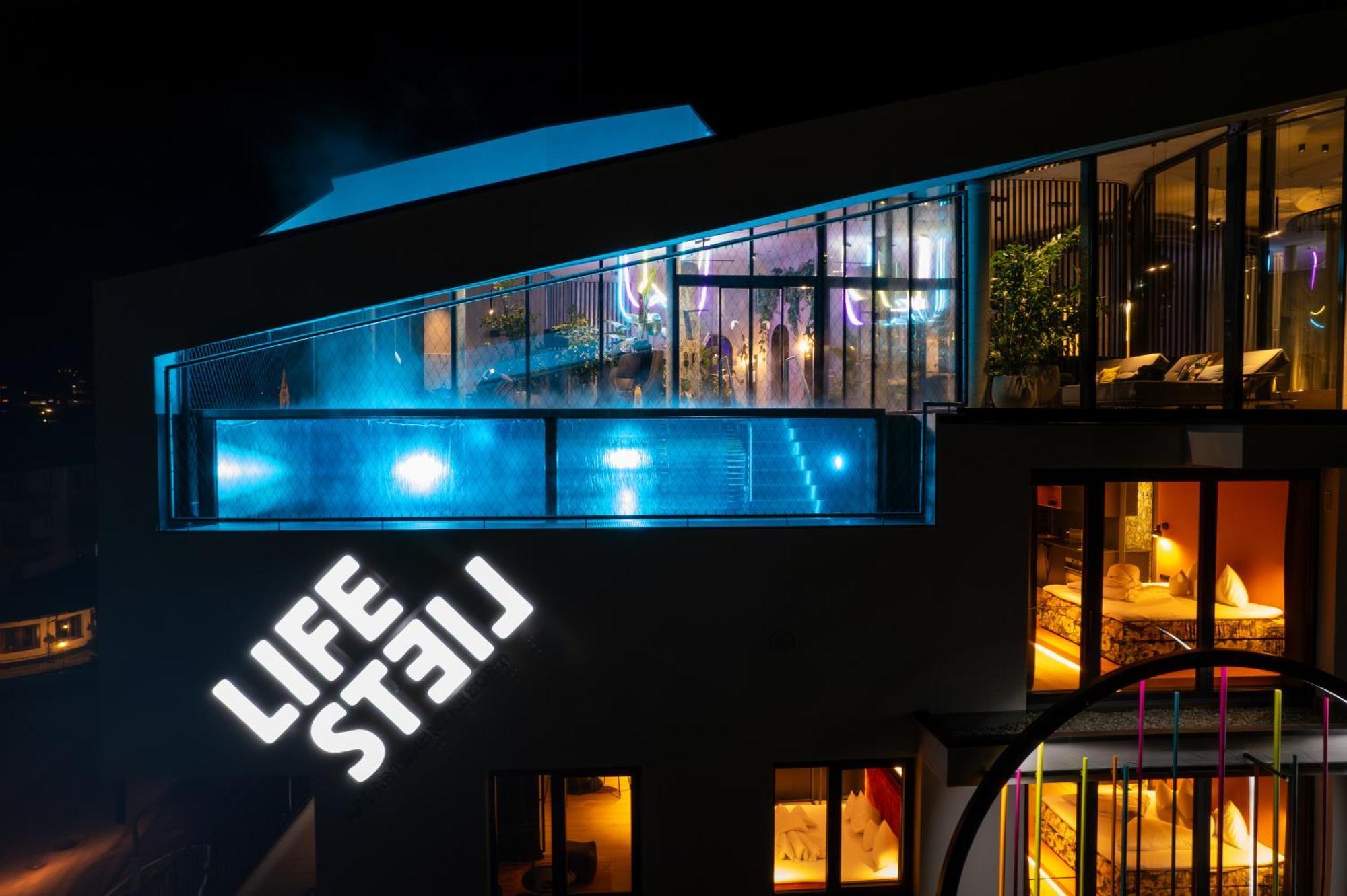Lifesteil Aparthotel 厄姆豪森 外观 照片